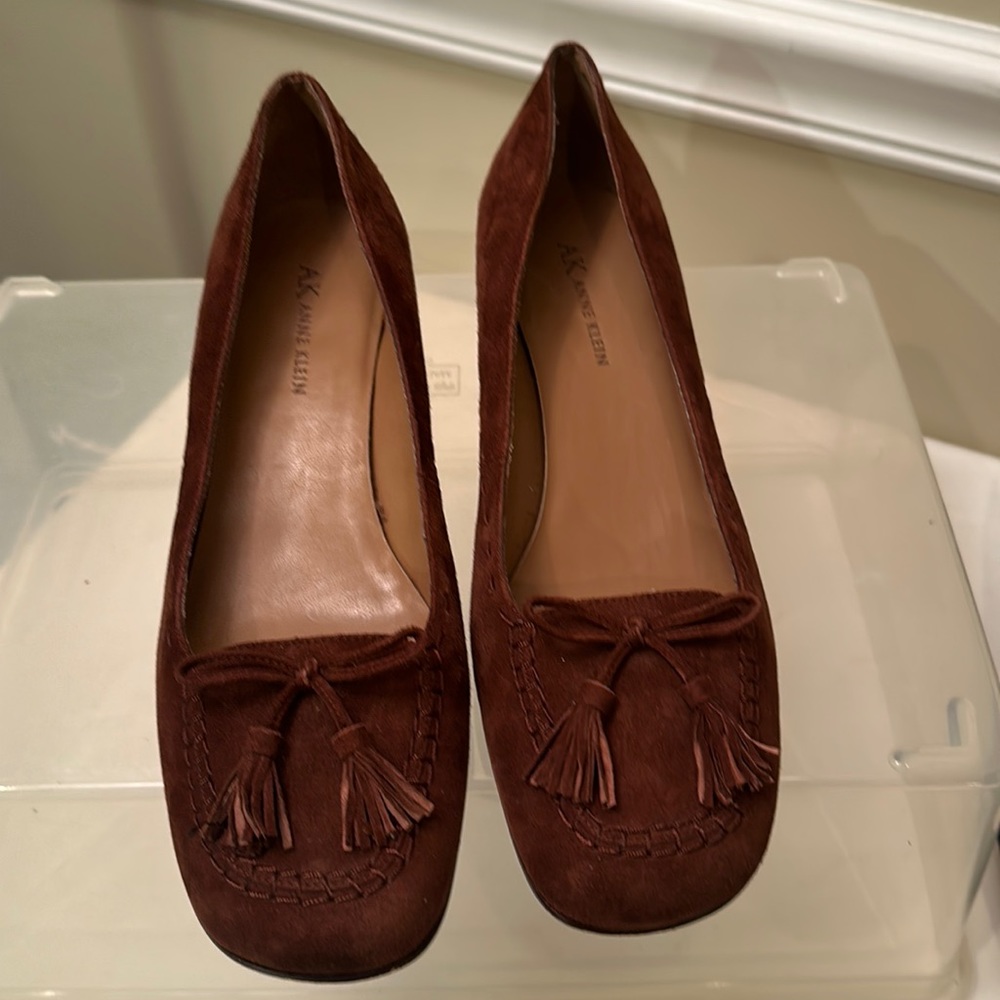 AK Anne Klein light brown suede shoe with 1 3/4” heel